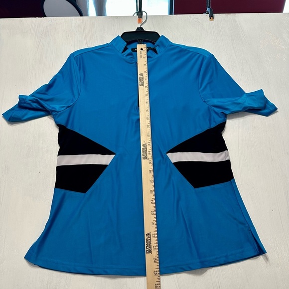 DKNY Golf Women’s Blue Short Sleeve Zip Polo Shirt Size M Athletic Stretch - Picture 5 of 8